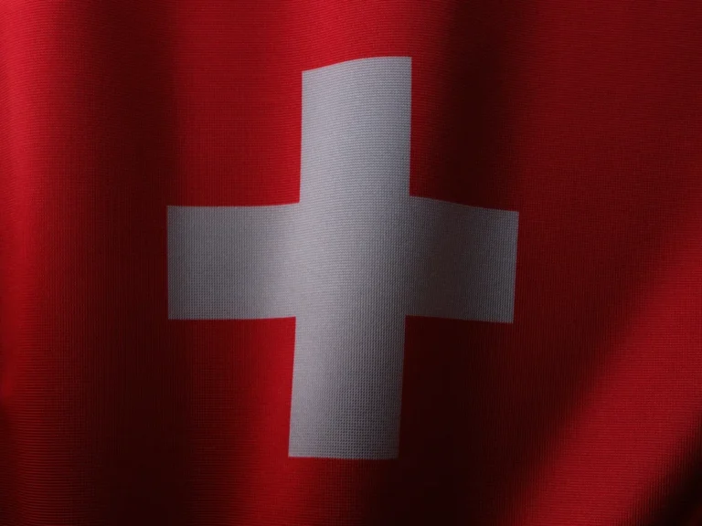 Vivre en Suisse : ce que le salaire médian de 7 000 francs cache vraiment